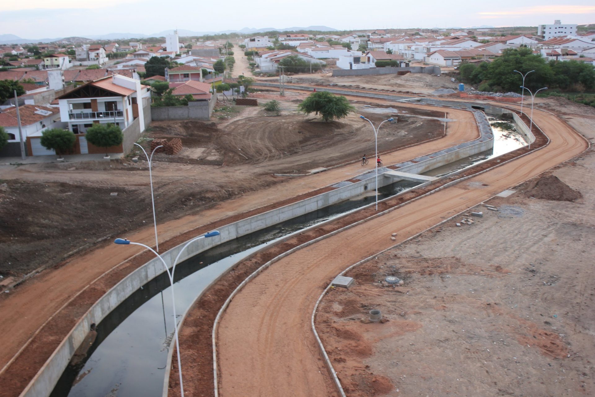 O Desafio Da Drenagem Urbana Sinergia Engenharia 0054